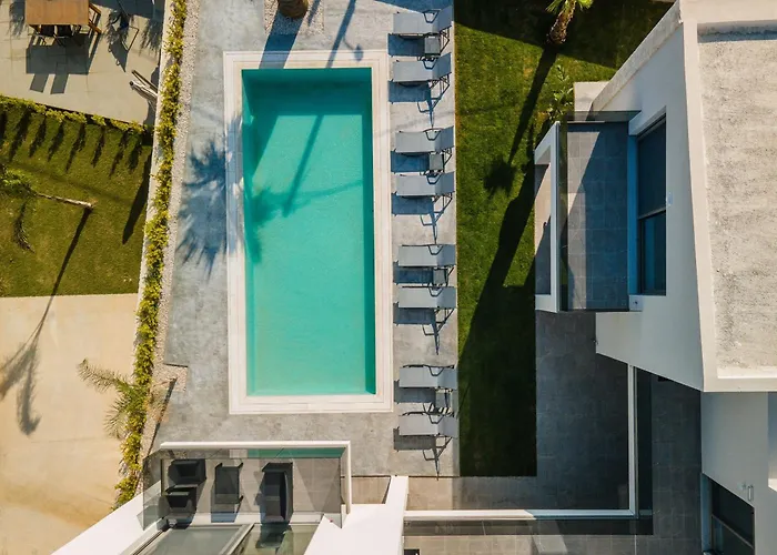 Jarko Luxury Houses