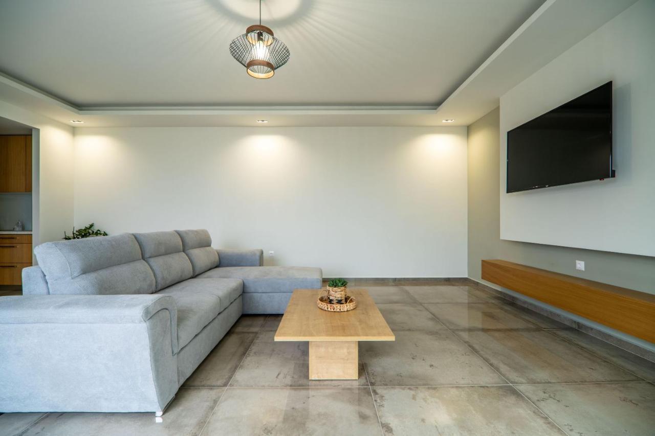 Apartment Jarko Luxury Argoulidhes