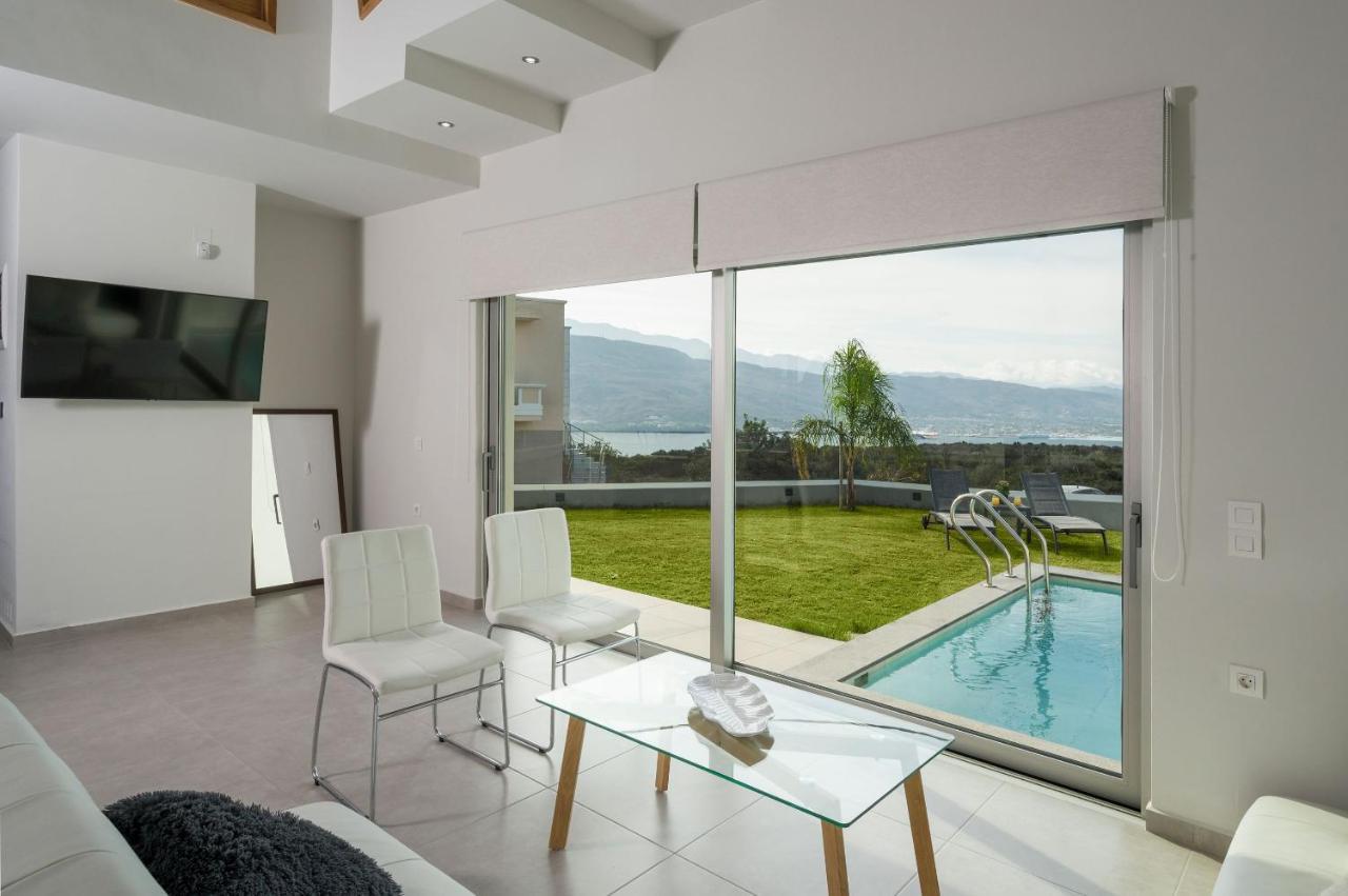 Jarko Luxury Argoulidhes