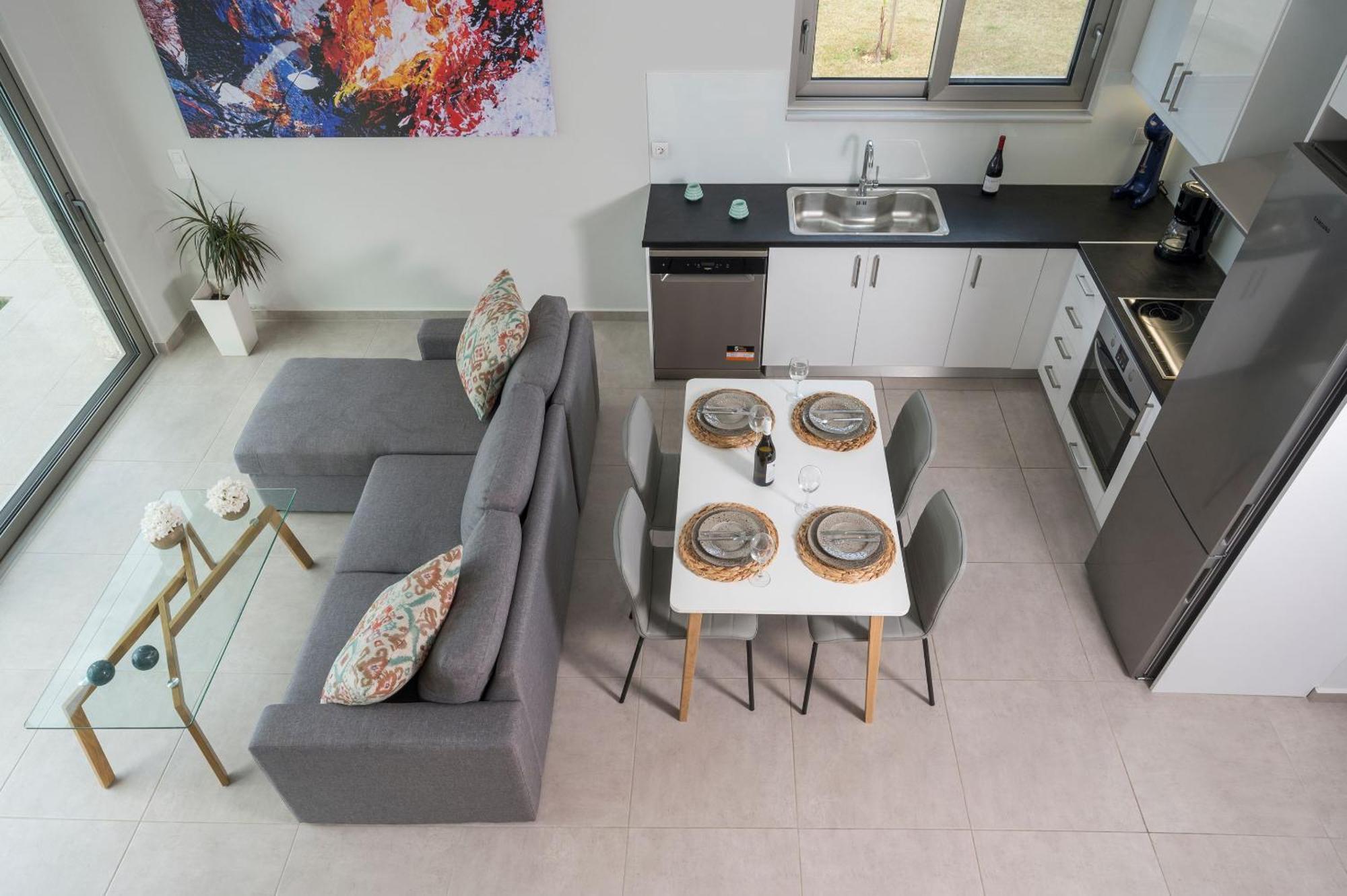 Jarko Luxury Apartment Argoulidhes
